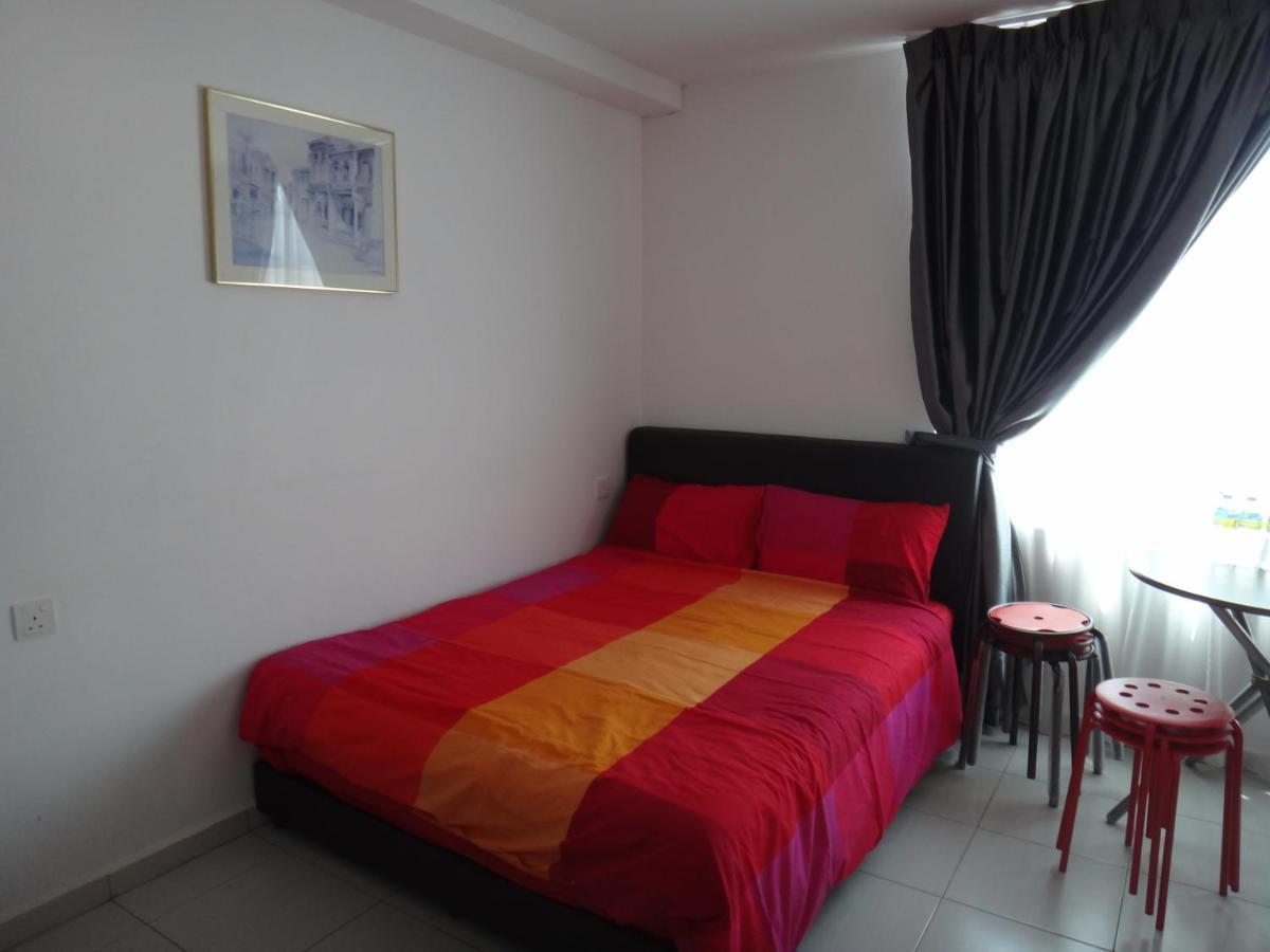 Homestay Famosa 2 *