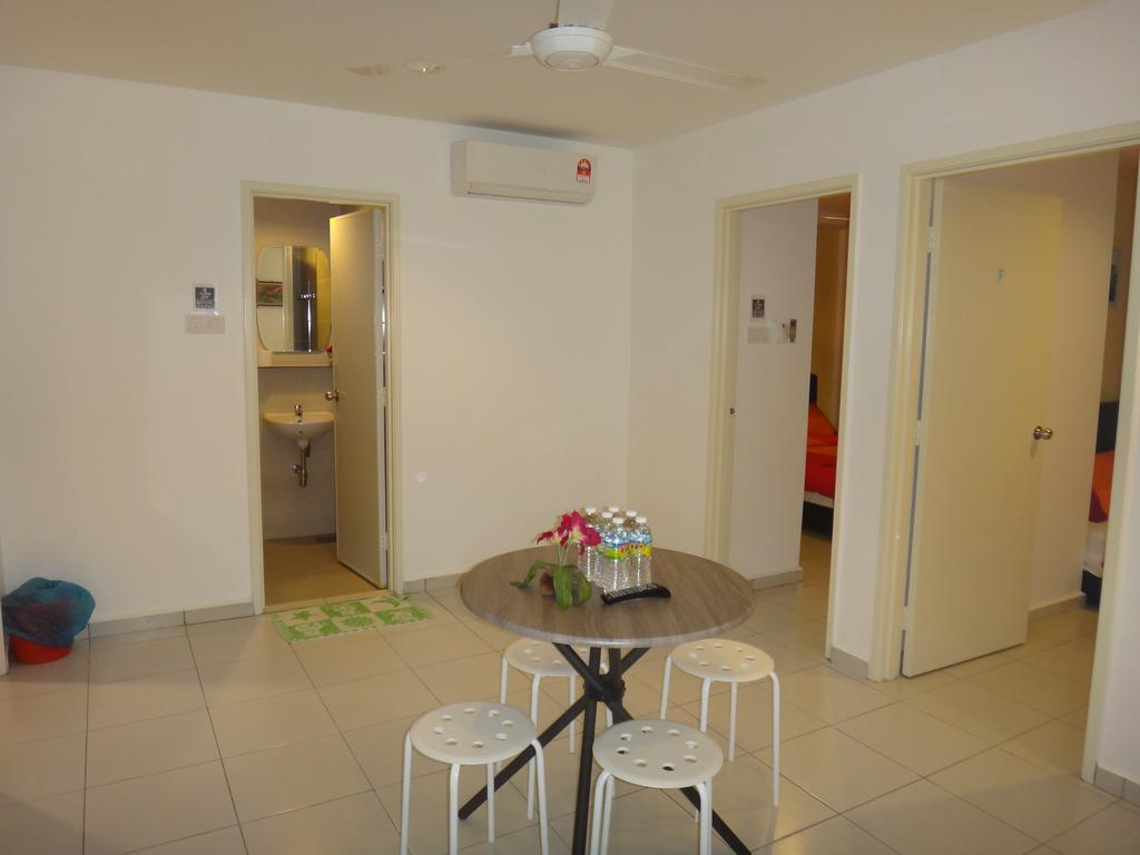 Homestay Famosa 2 *