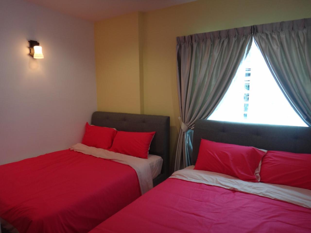 Famosa 2 Homestay *
