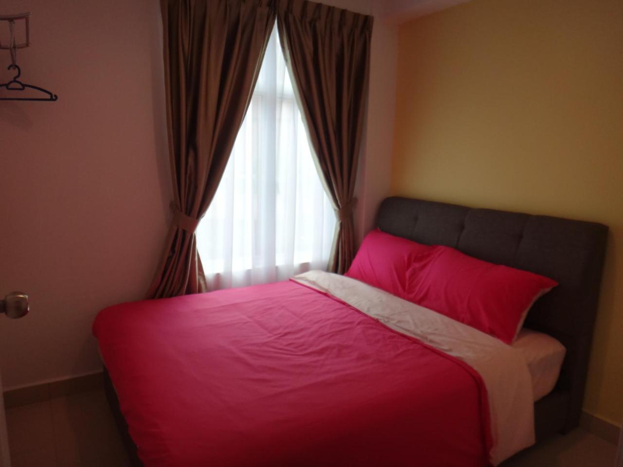 Famosa 2 Homestay *